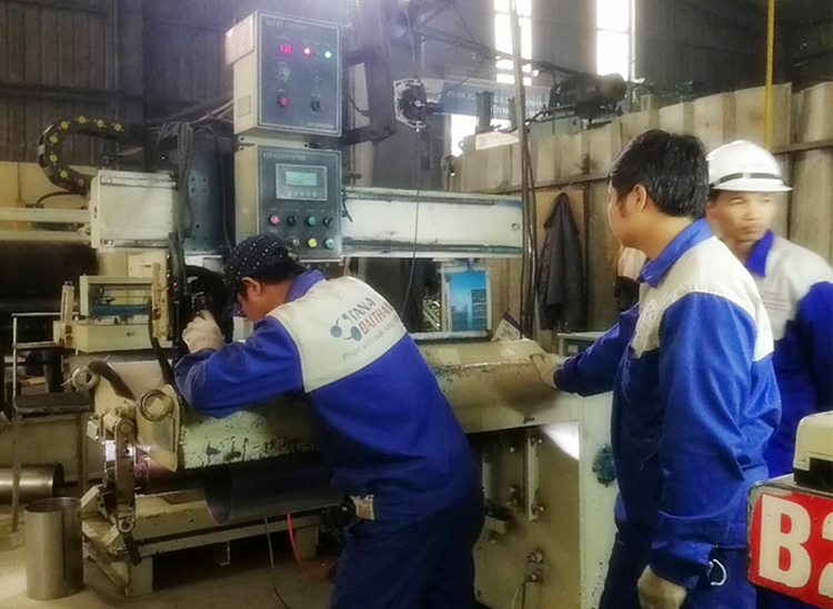 Automatic Circumferential Seam Welder Machine Vertical Pressure Seam Welding Equipment