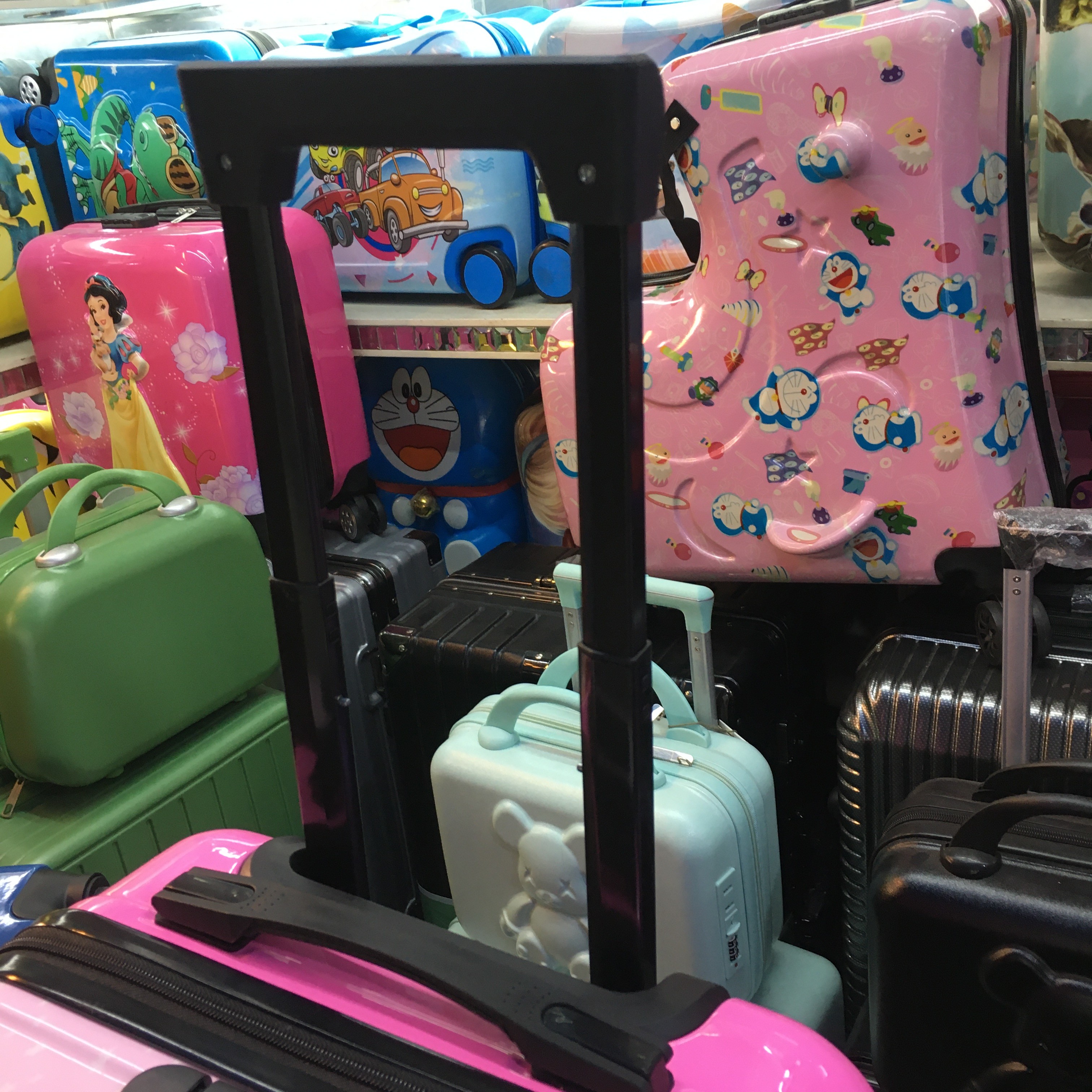 Zipper Closure Type Kids Cartoon Luggage WhizKids' Pull Along Companion Streamlined Smart Travel