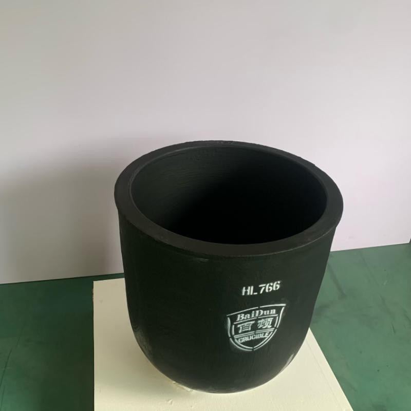 Long Service Life and Reduced Replacement Costs with SiC-C Crucibles for Industrial Applications
