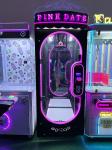 Dreamland coin operated toys vending games metal material Pink Date cut prize