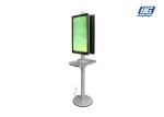 High Resolution LCD Commercial Phone Charging Station 32 Inche Double Sided