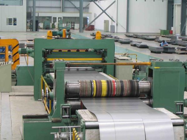 450 KW Sheet Metal Slitter , Steel Sheet Slitting Machine 380V/50Hz/3Ph Long