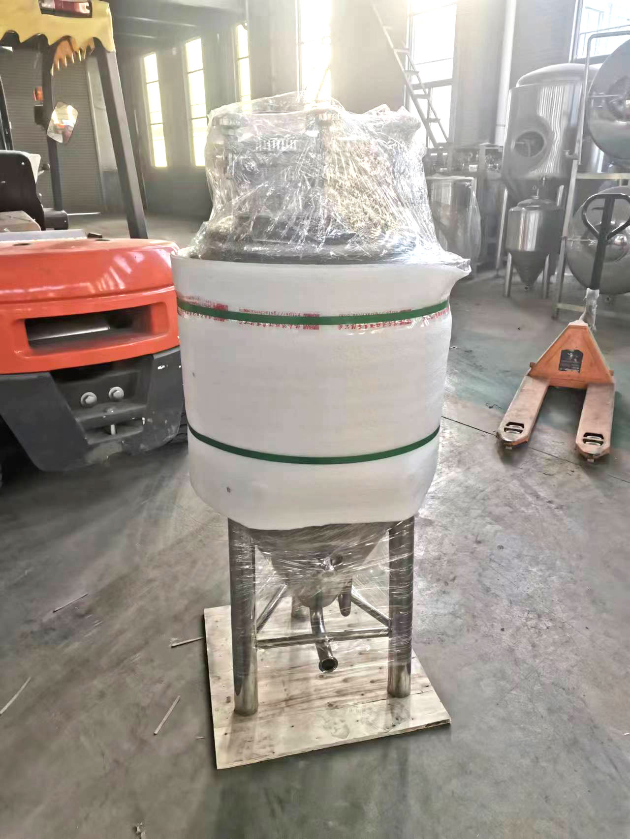 External 2.0mm Thickness 1bbl Beer Brewing Equipment for Homebrewing on Farms by GSTA