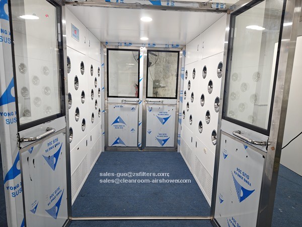 Low-Noise Cleanroom Air Shower with Automated Operation for passing materials and cart , powder coated steel
