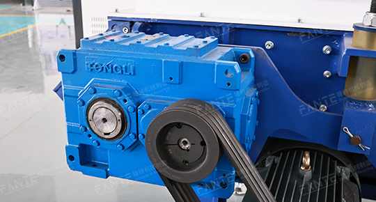 Professional Single Axis Shredder for Recycling Nets Large Plastic and Wood