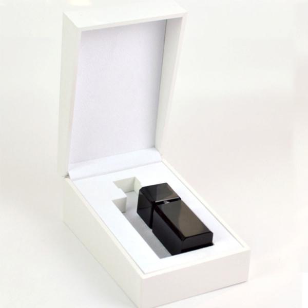 Hot Selling Custom Cosmetics Gift Packaging Logo Printing Private Brand Perfume