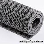 5.5mm PVC Floor Mat Roll S Mesh Anti Slip Matting For Wet Areas