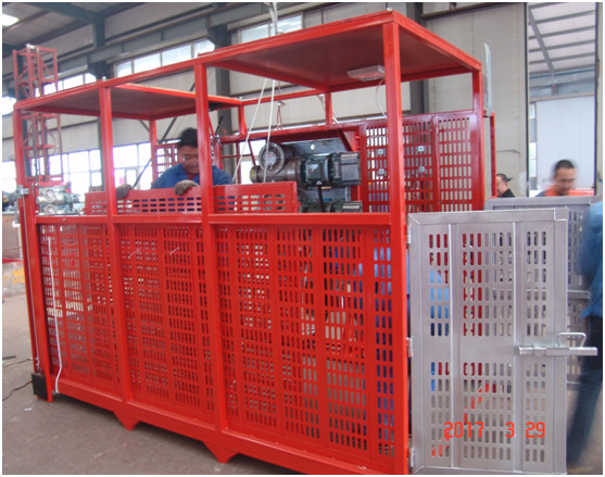 SC160/160 Twin Mast Building Material Hoist , 30 Passenger Hoist Lift