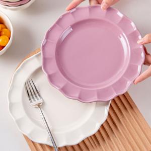 Wholesale Plant Pattern Type Ceramic Dinnerware Set Dishes Luxury Vietnam Nordic Floral Flower Shape from china suppliers