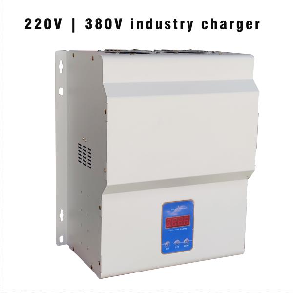 Single Phase Three Phase Industrial High Frequency Battery Charger 6400W 380V