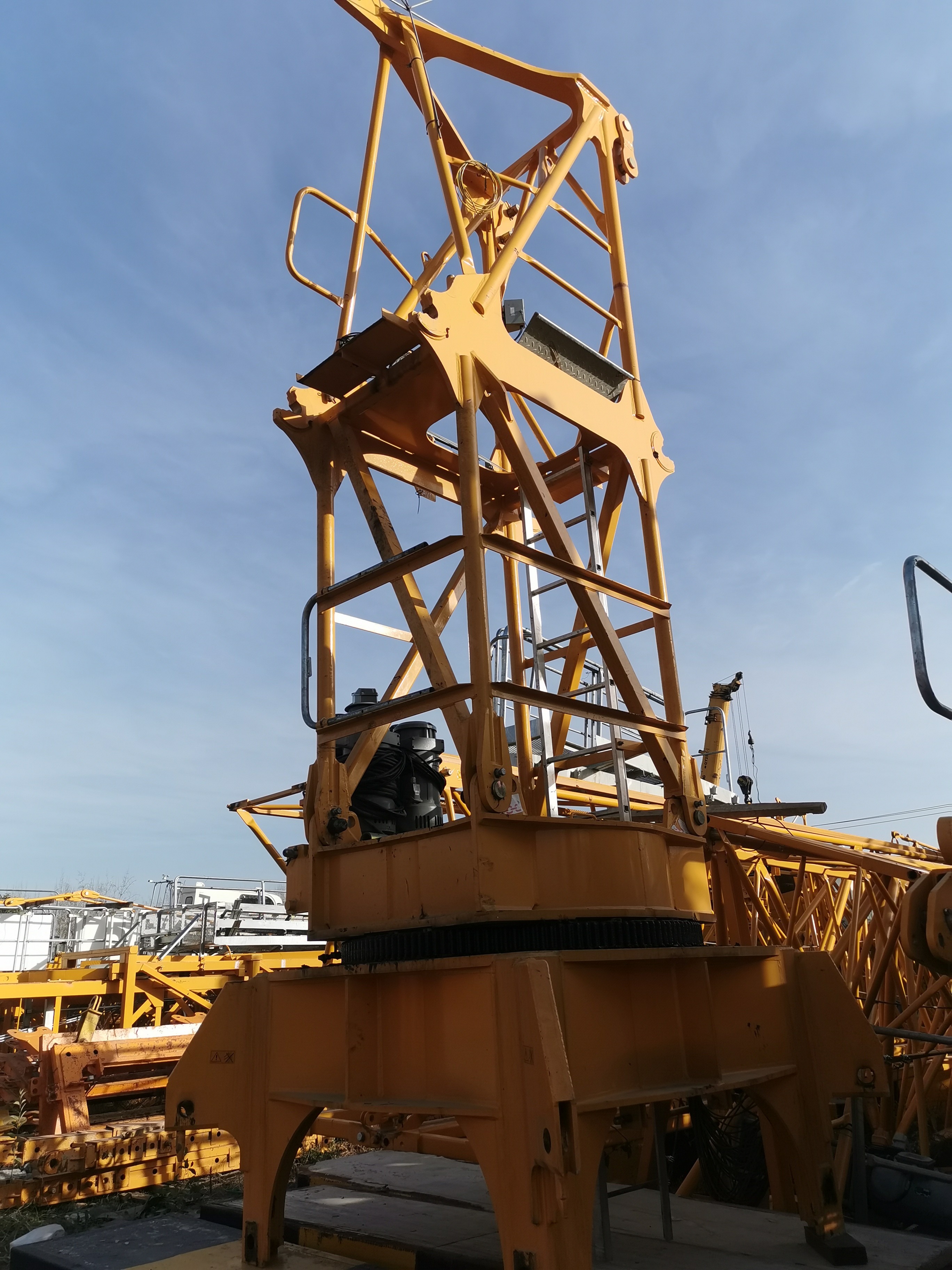 Potain Professional Car Type Tower Crane (6015-8) 60M Maximum Lifting Height 8t Max Load