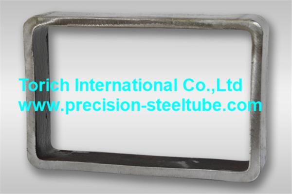 ASTM A500 Special Steel Pipe 20-30 mm Diameter , Steel Rectangle Tube 12000mm