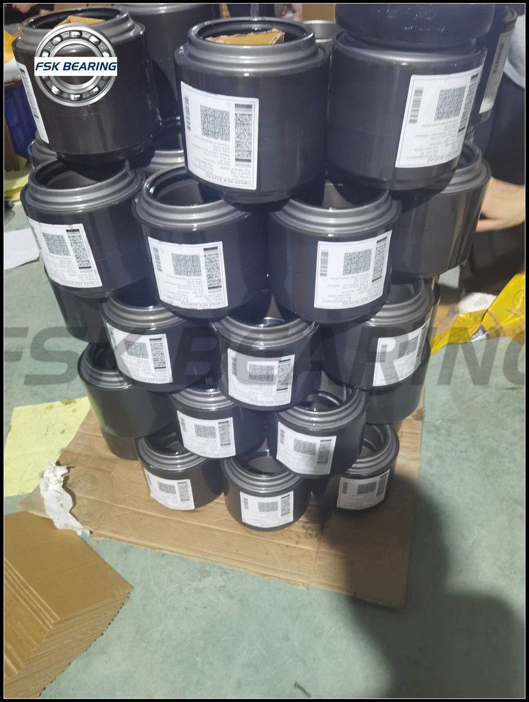 Euro Market 1639609 DE Double Row Tapered Roller Bearings 120*195*131.35 mm Railway Bearing