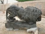 Front Door Granite 1.8m Height Sitting Lion Sculpture , Stone Carving Sculpture