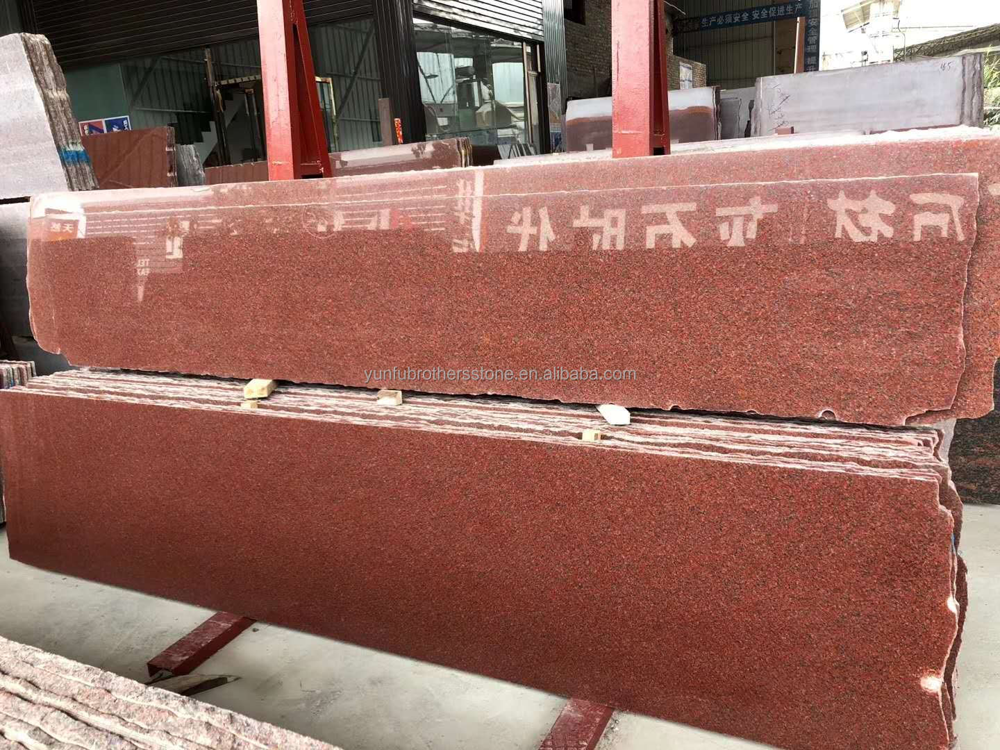 Modern India Red Granite Slabs for Exterior Interior Wall Stones and Door Frame Honed Surface