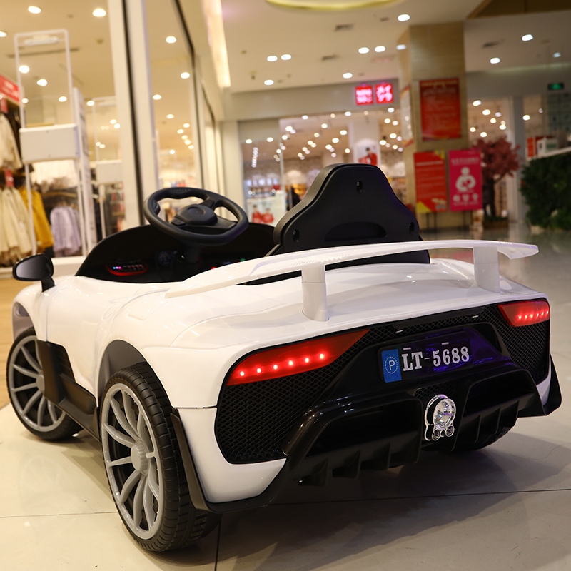 Unisex 380*2 Motor Children's Electric Ride On Car with Remote Control and MP3 Socket