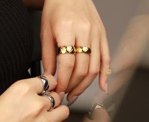 Wholesale Antique 18K Gold Couple Tail Women's 925 Sterling Silver Wedding Band Middle Ring from china suppliers