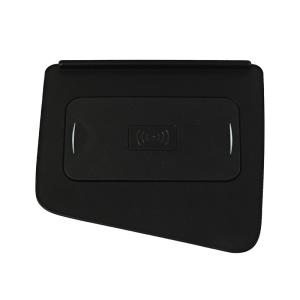 Wholesale OE-Fit Car Wireless Charger with qi For TOYOTA HIGHLANDER 15-18 fast chargers 10W in car chargers with 3 coils from china suppliers