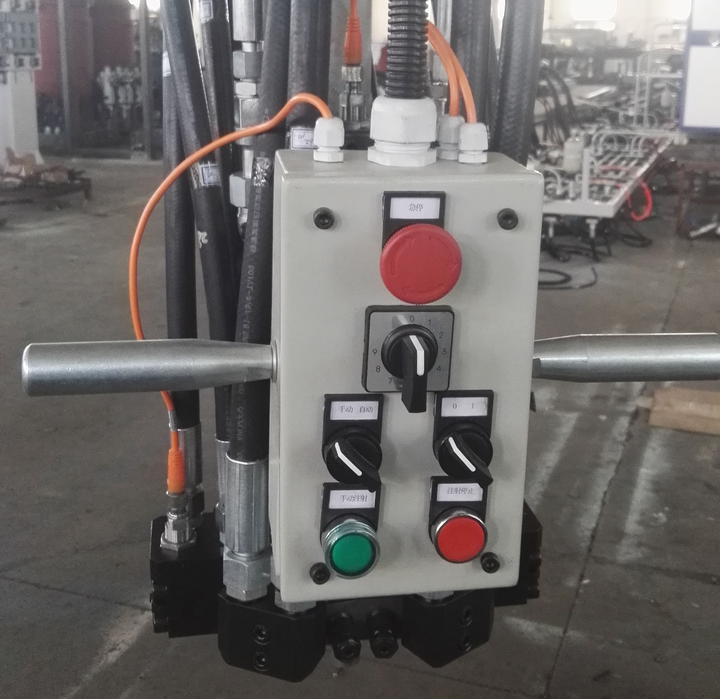 Energy Saving Convenient Rigid Surfboard Pu Pouring Machine