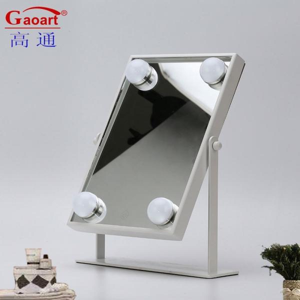 Everyday Fashion Design Style Lady Dressing Cute Portable Makeup with LED Light