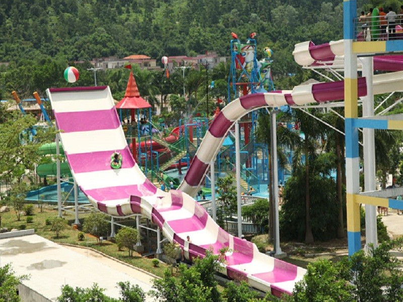 Fiberglass FRP Boomerang Indoor Water Park Slide For Children Adults
