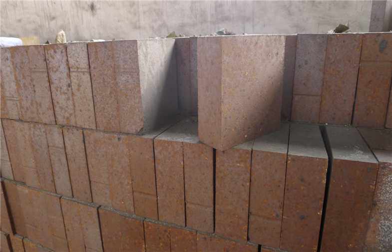 ISO Refractory Fire Bricks BG-96A Silica Brick Lower Porosity Clay Brick