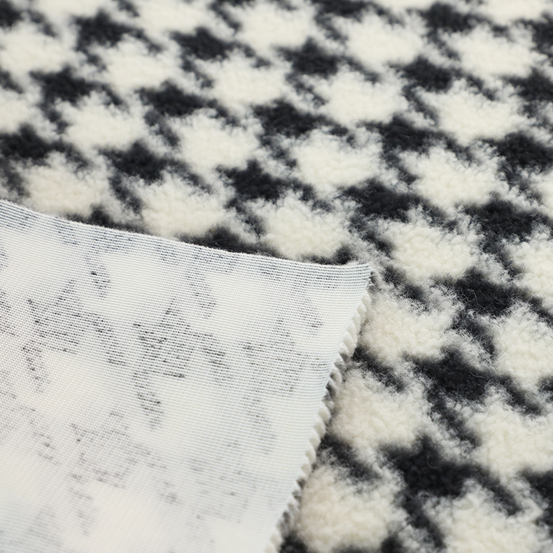 Printed Patterned Sherpa Fleece Fabric 300gsm 150D For Blankets