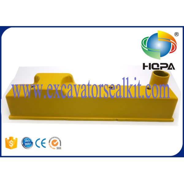 6205-11-8110 Excavator Engine Parts , Engine Head Oil Cooler Assembly For Komatsu PC120-6 4D95