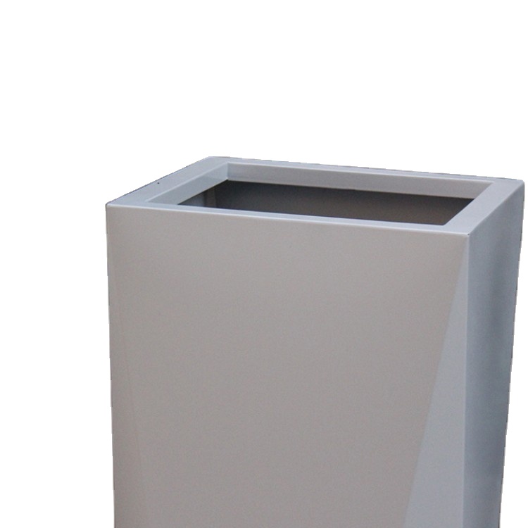 Outdoor standing planter white irregular quadrilateral flower pots
