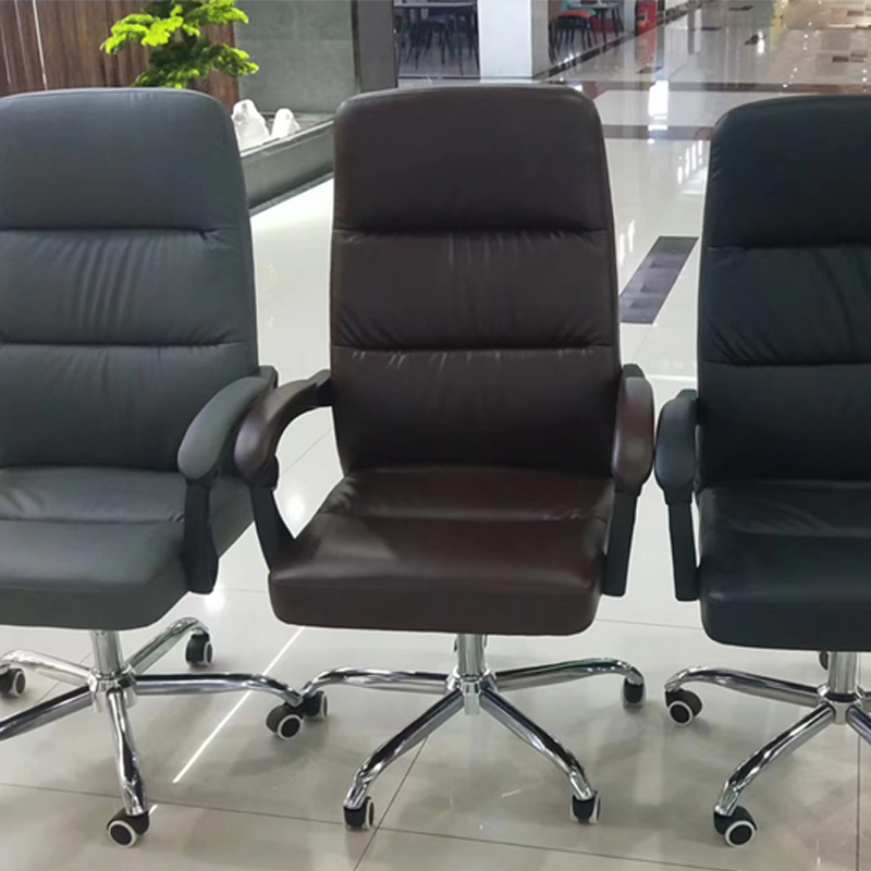 Foldable Luxury Executive Office Chair PU Reclining Executive Chair With Footrest