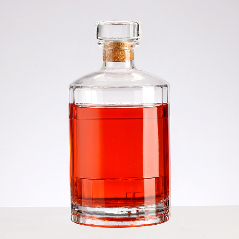 Glass Bottles for Alcoholic Beverages of Empty Whisky Wine Bottle 500ml 700ml 750ml