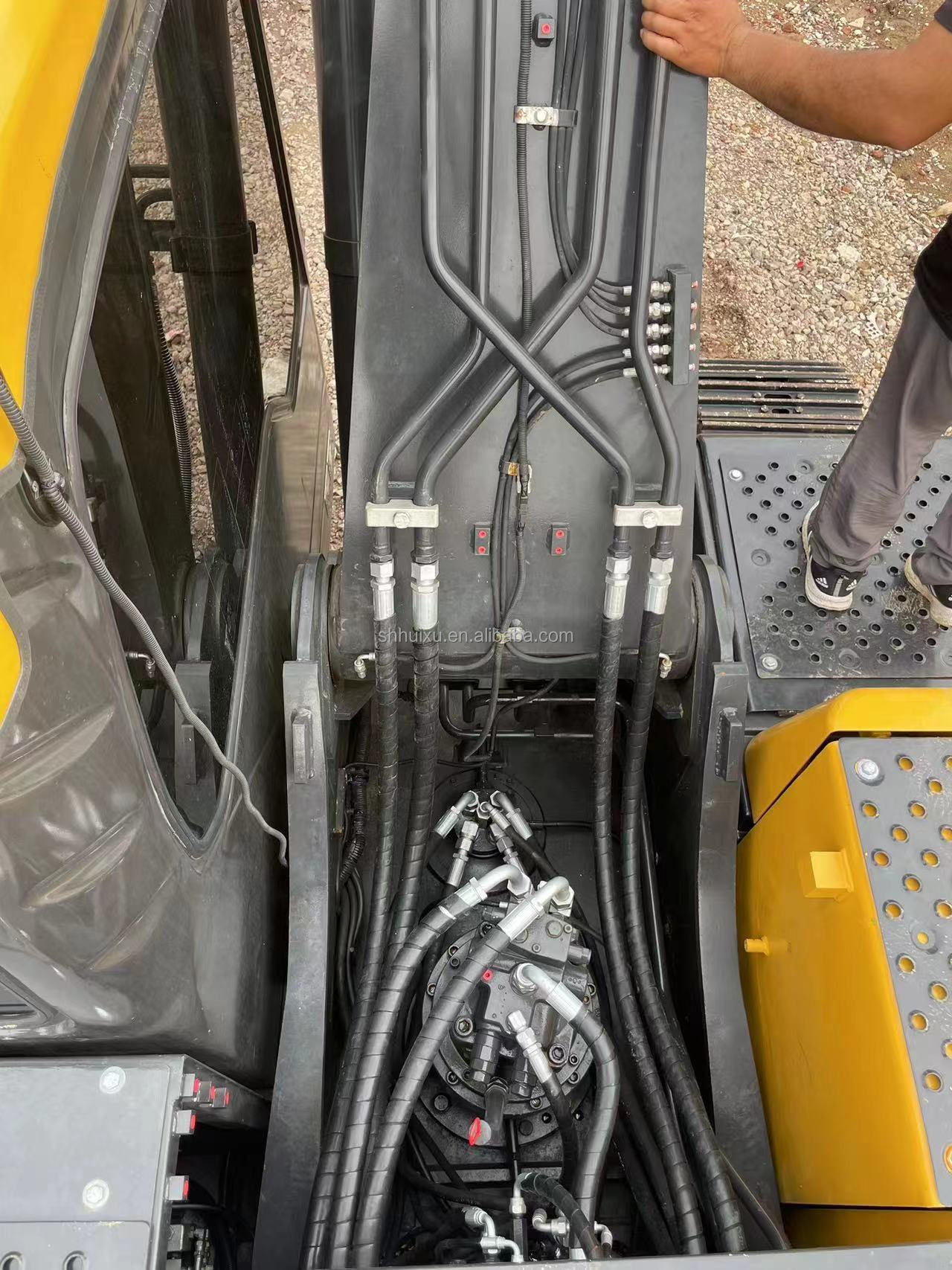 21000kg Used Hydraulic Crawler Excavator Second Hand Volvo Ec210 1.1m3 Bucket Capacity