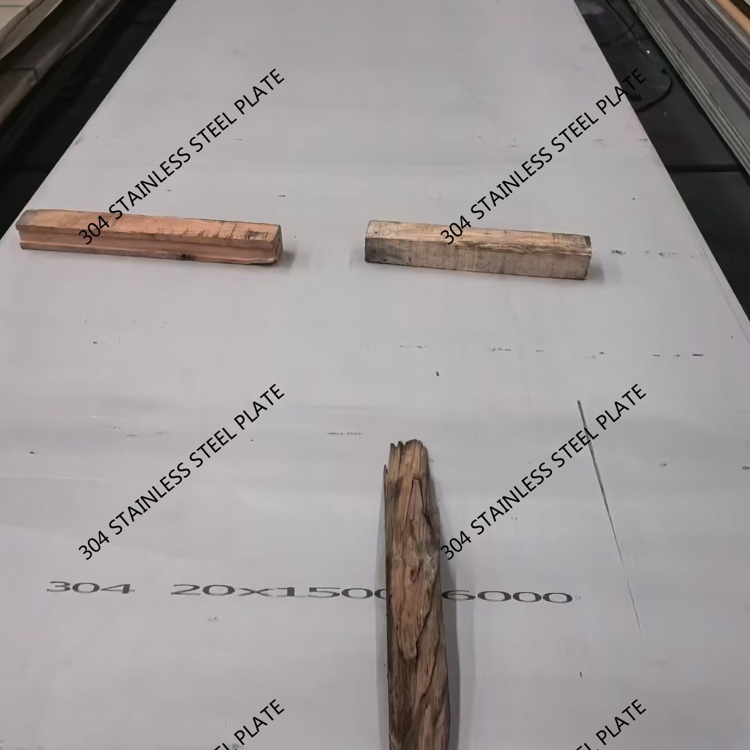 304 Grade Hot Rolled Stainless Steel Plate Industrial NO.1 Finish, Thickness 3-50mm