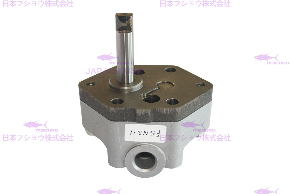 OEM Excavator Oil Pump Nissan 38970-90010
