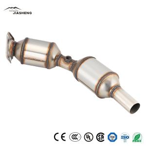 Wholesale Toyota Prius 1.8L Catalyst Catalytic Converter Universal Car Engine Converter from china suppliers