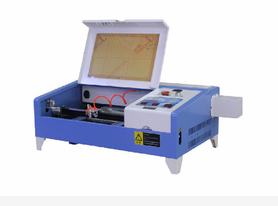 DSP Tech 300X200mm Engraving Area Ruida Controller Rdworks Software Mini CO2 Laser Engraver