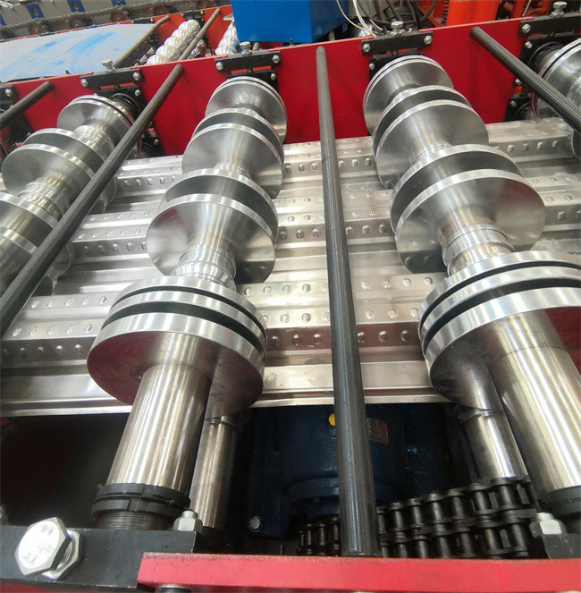 GI Steel Deck Roll Forming Machine For Steel Construction Material