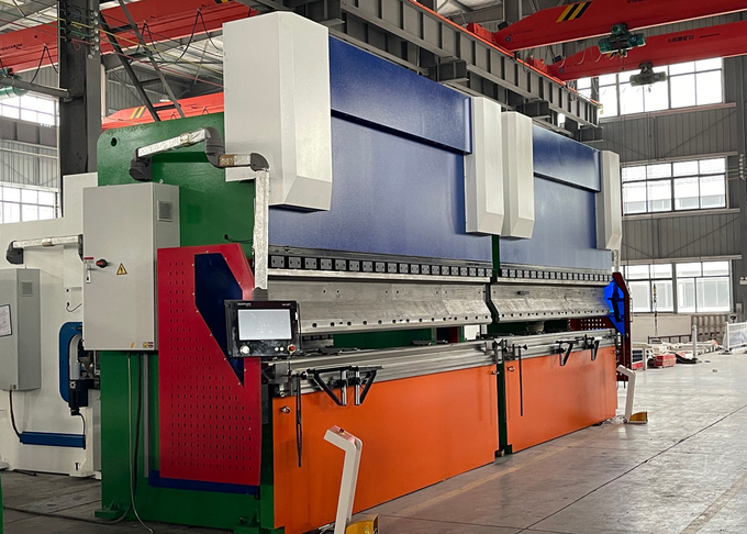 Light Pole Hydraulic CNC Press Brake Bending Machine Dual Machine Linkage Bending Machine