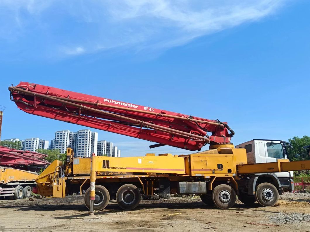 Refurbished Putzmeister Concrete Pump 38m 46m 49m 56m with Benz Chassis