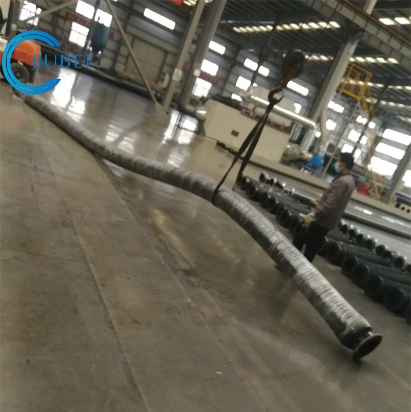 Black Natural Rubber Suction Hose For Heavy Duty Applications
