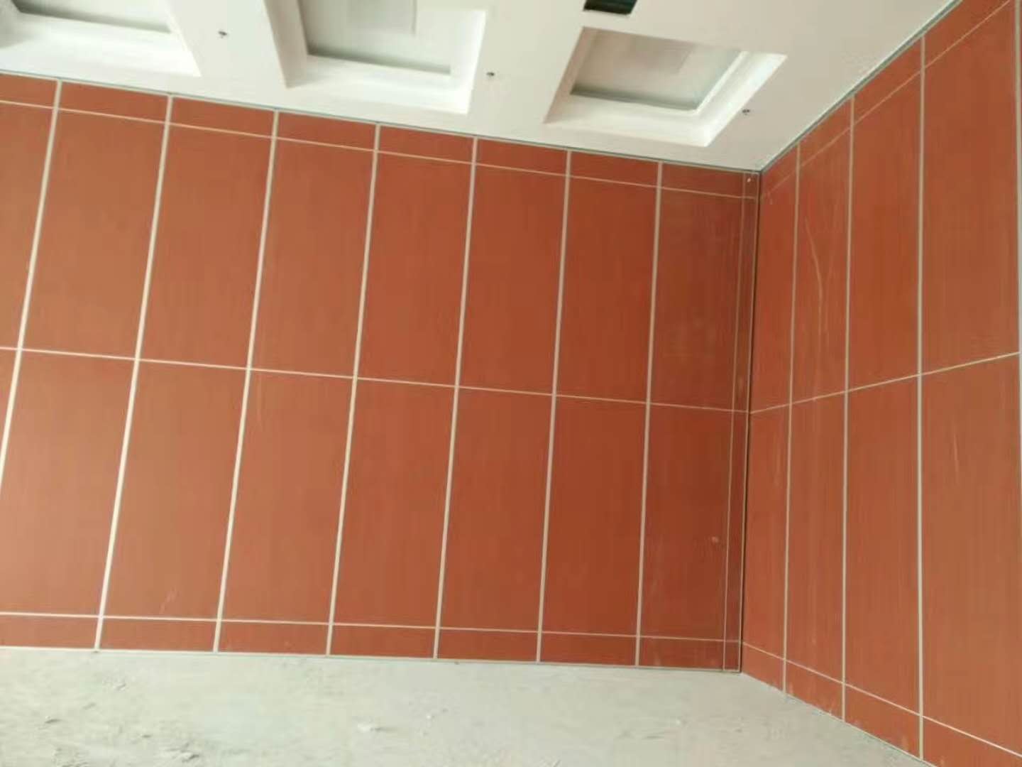 Hotel Classroom Decoration Design Folding Acoustic Movable Partition Wall