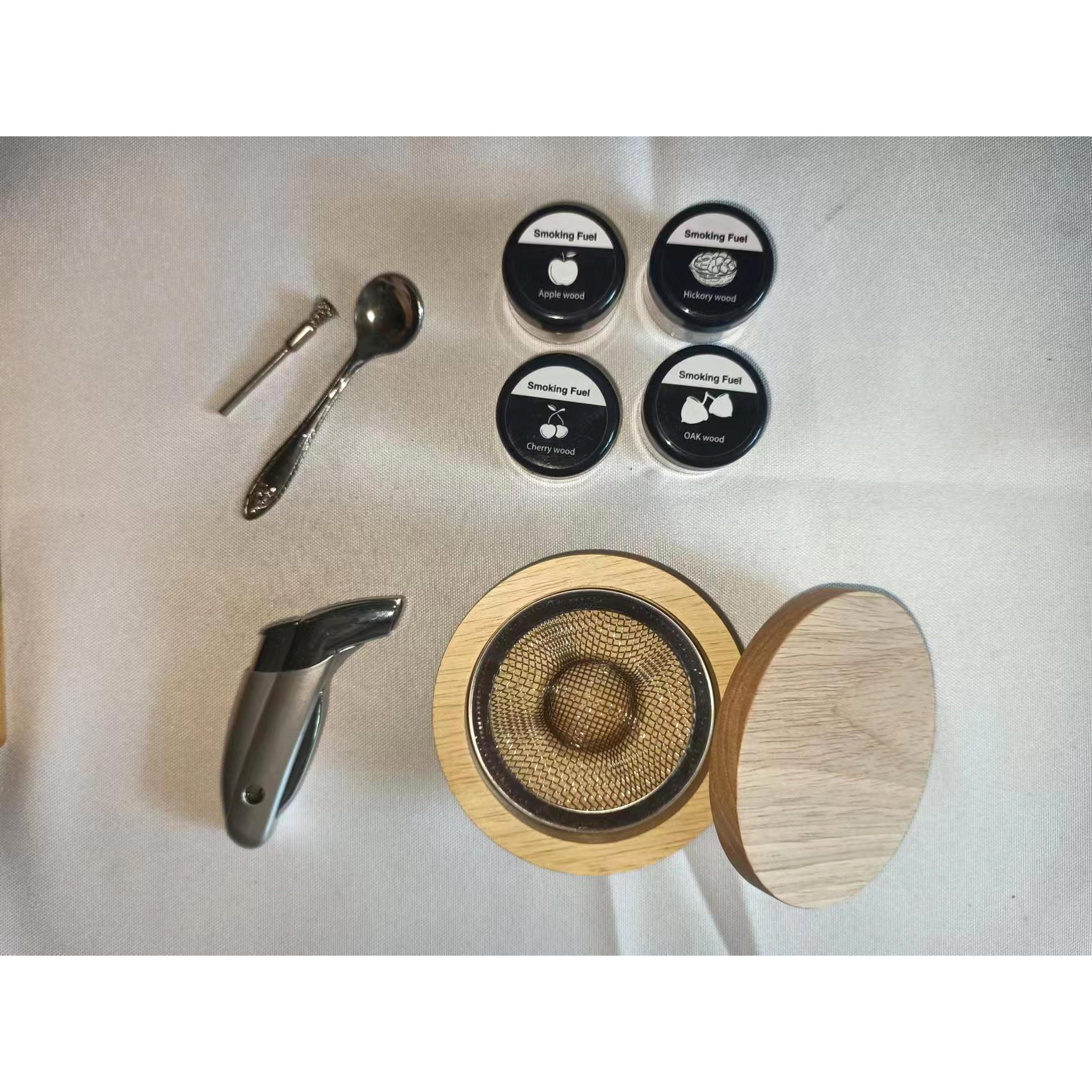 Hot selling Cocktail Smoker Kit Whiskey Smoker Infuser Kit for Drinking with Torch and Wood Chips