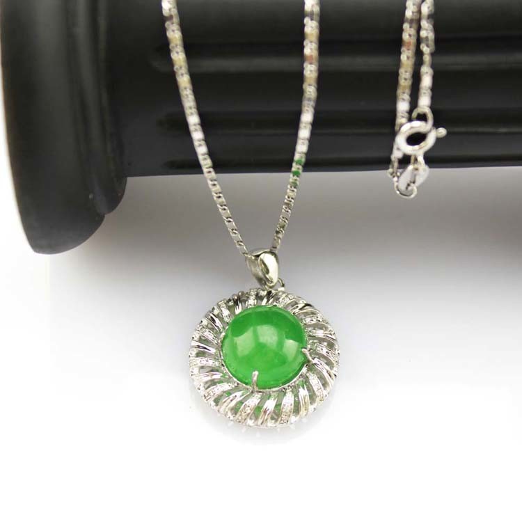 925 Silver Green Chalcedony Cubic Zirocnia Enhancer Pendant Necklace (P19)
