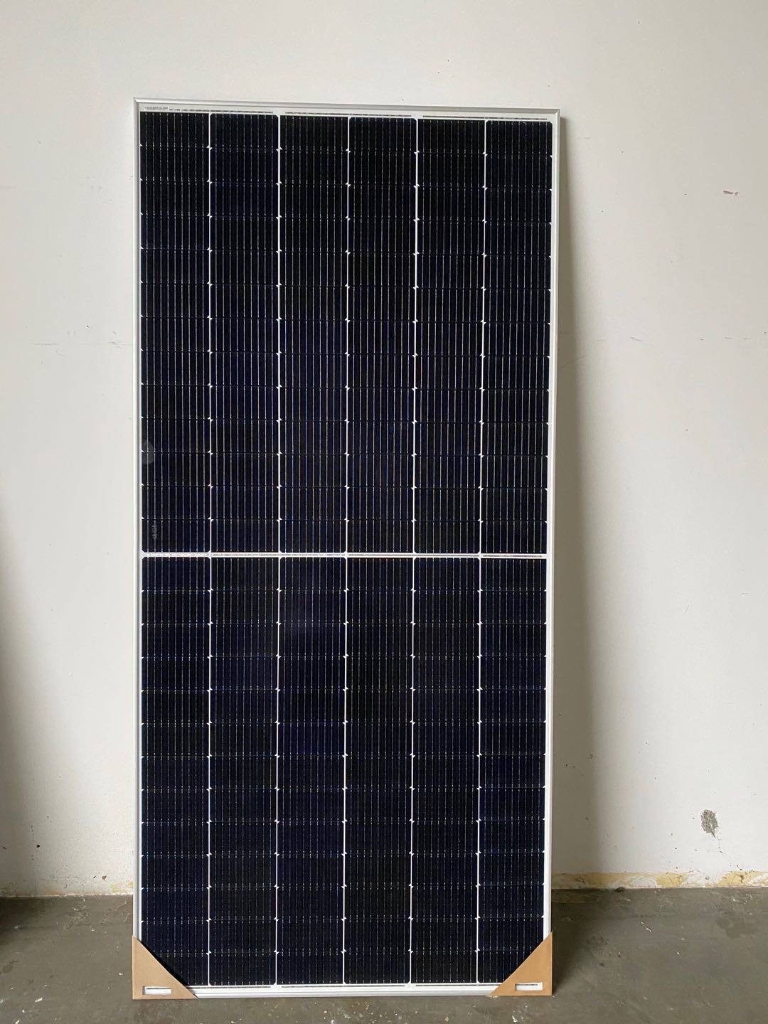 150W 3.2mm Tempered Low Iron Glass Mono PREC Flexible RV Solar Panel for Boat Camping