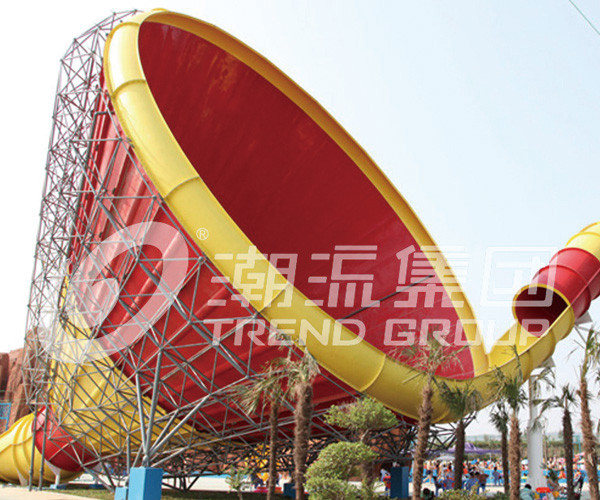 Big Tornado Water Slide Of Fiberglass for Water Park Aqua Park Equipment Supplier