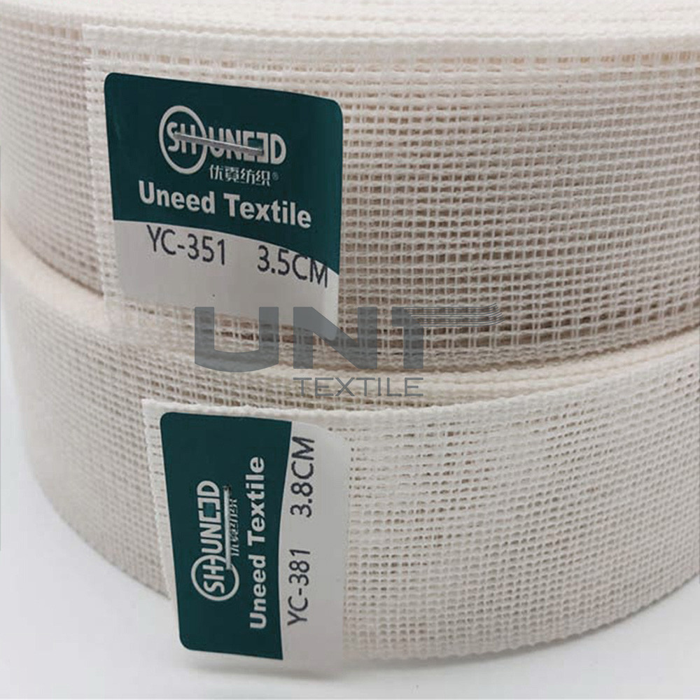 35mm T / C Garments Accessories Hard Hand Feeling Resin Interlining For Suits