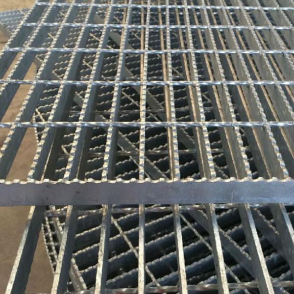 W325A/1 Anti Slip Welding Bearing Bar Serrated Metal Grating For Walkway