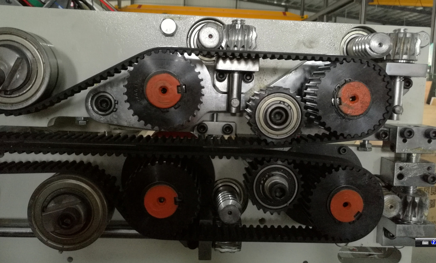 Litho High Speed Flute Laminator 10000pcs/H Synchronous Servo Driven