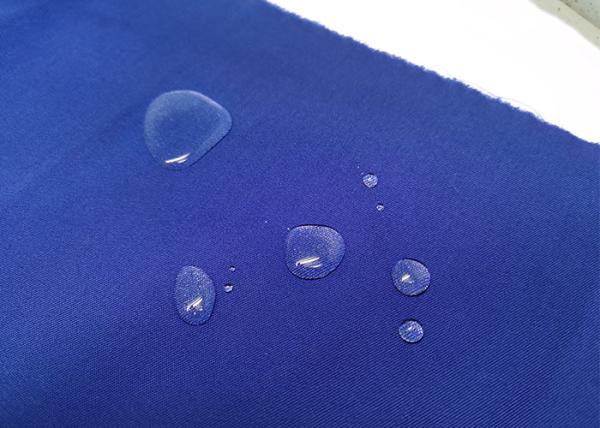 65% Polyester 35% Cotton Water Resistant Fabric Many Color For Garment and