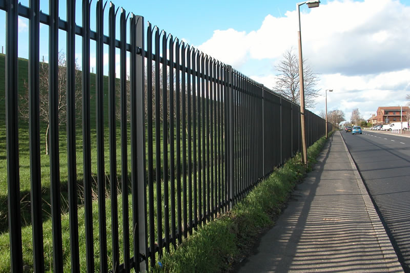 2.75m Width Steel Palisade Fencing , Rot Proof 3ft Metal Fence Panels